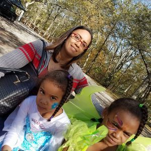 Meet your Posher, Raysa